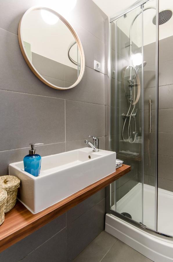 B63 2 Bedroom Apartment In Heart Of City Budapest Ngoại thất bức ảnh